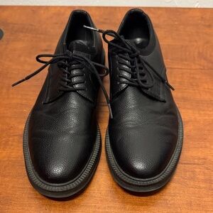Kenneth Cole Reaction Strive Oxford Classic Black Men's Dress Shoes Size 8.